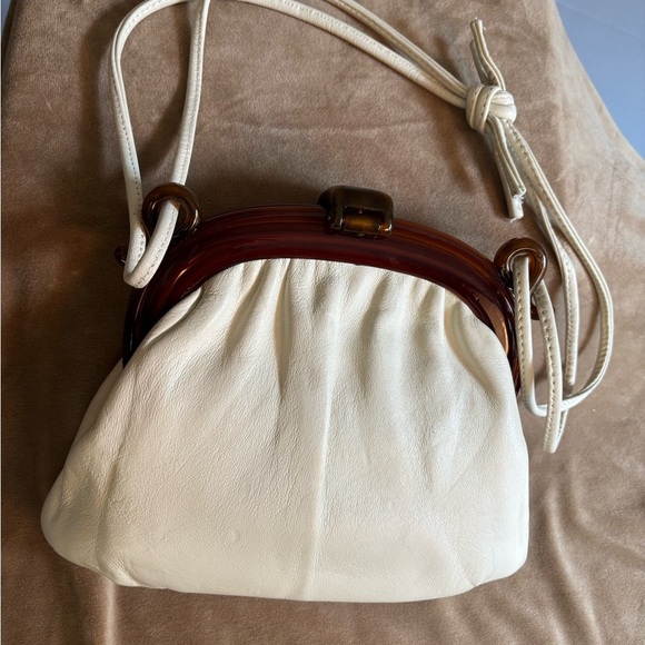 Ande Mid-Century Cream Leather and Lucite Tortoise Shell Bag - Picture 3 of 8